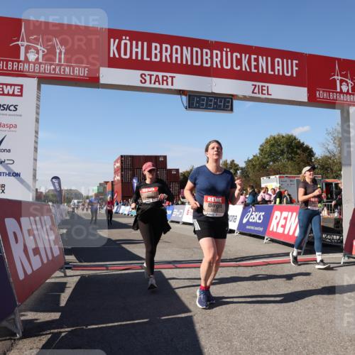 03.10.2025 - Köhlbrandbrückenlauf Lena Gebhardt http://msf.ph/oto/9068812 03.10.2025 13:33:43 Ziel 4744, 5074, 5077, 5179, 5367, 5546, 5579, 6094, 6734 meine-sportfotos.de