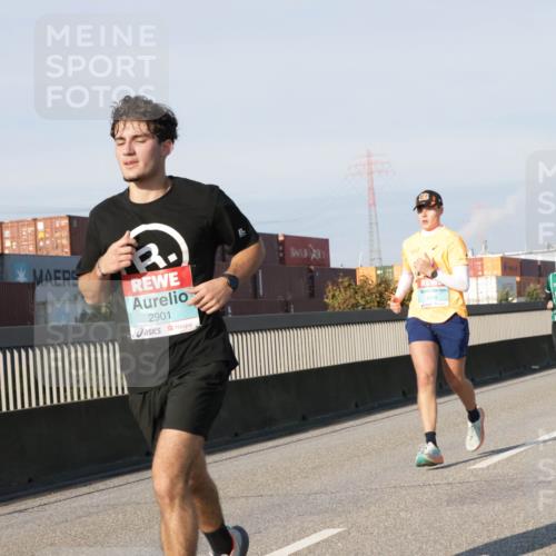 03.10.2025 - Köhlbrandbrückenlauf Jannik Wohlers http://msf.ph/oto/9068886 03.10.2025 09:48:08 Position 3 2901 meine-sportfotos.de