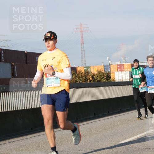 03.10.2025 - Köhlbrandbrückenlauf Jannik Wohlers http://msf.ph/oto/9068903 03.10.2025 09:48:09 Position 3 7701, 0000, 1474, 1165 meine-sportfotos.de