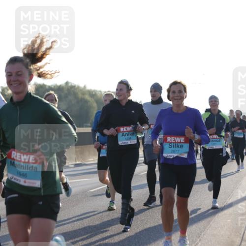 03.10.2025 - Köhlbrandbrückenlauf Jannik Wohlers http://msf.ph/oto/9068904 03.10.2025 09:16:45 Position 3 3791, 1946, 1238, 2677, 1377 meine-sportfotos.de