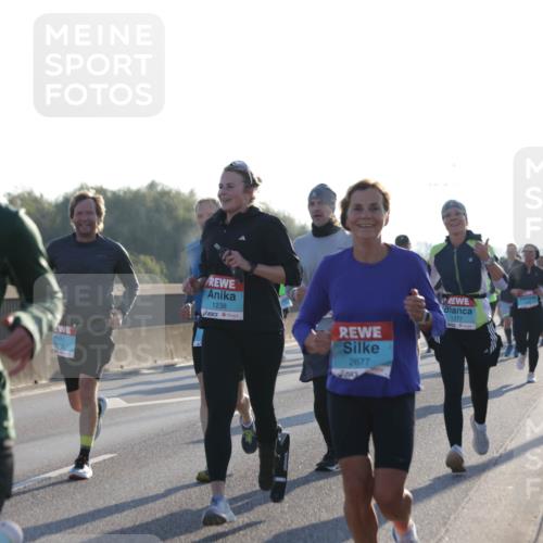 03.10.2025 - Köhlbrandbrückenlauf Jannik Wohlers http://msf.ph/oto/9068920 03.10.2025 09:16:45 Position 3 1946, 13, 1238, 2677, 1377 meine-sportfotos.de