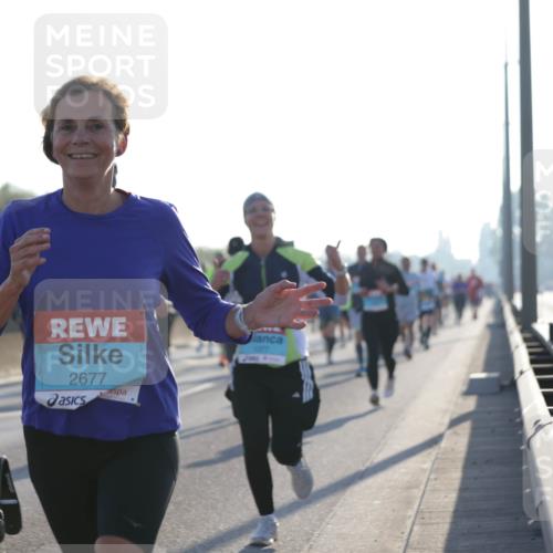 03.10.2025 - Köhlbrandbrückenlauf Jannik Wohlers http://msf.ph/oto/9068945 03.10.2025 09:16:46 Position 3 1238, 2677, 1377 meine-sportfotos.de