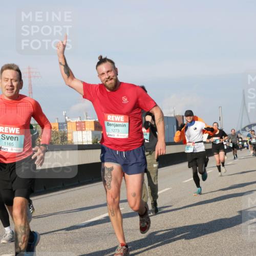 03.10.2025 - Köhlbrandbrückenlauf Jannik Wohlers http://msf.ph/oto/9068962 03.10.2025 09:48:10 Position 3 1165, 1273 meine-sportfotos.de