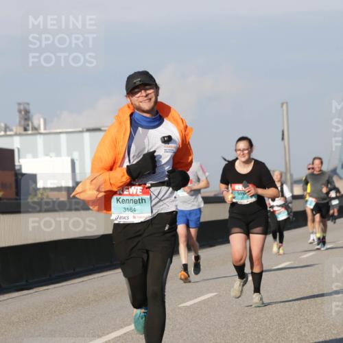 03.10.2025 - Köhlbrandbrückenlauf Jannik Wohlers http://msf.ph/oto/9068985 03.10.2025 09:48:11 Position 3 1144, 3164, 3016 meine-sportfotos.de