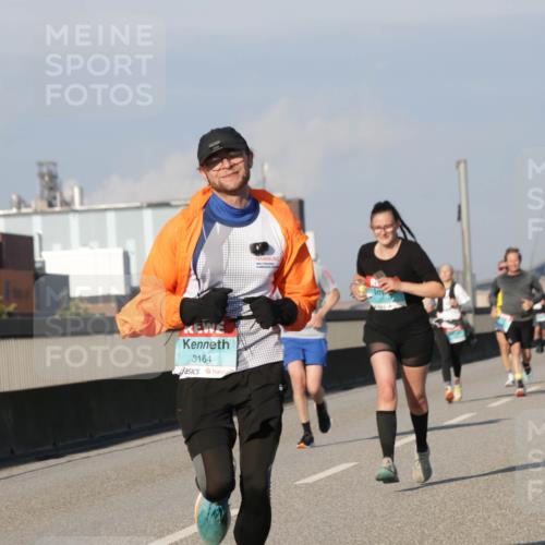 03.10.2025 - Köhlbrandbrückenlauf Jannik Wohlers http://msf.ph/oto/9068991 03.10.2025 09:48:11 Position 3 14, 3164 meine-sportfotos.de