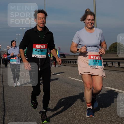 03.10.2025 - Köhlbrandbrückenlauf Fabian Wolf http://msf.ph/oto/9069027 03.10.2025 10:11:30 Position 3 2265, 1221, 2668 meine-sportfotos.de