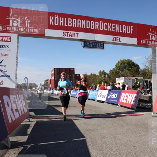 03.10.2025 - Köhlbrandbrückenlauf Lena Gebhardt http://msf.ph/oto/9069084 03.10.2025 13:34:02 Ziel 4438, 4919, 4970, 5036, 5300, 6246, 6420, 6421 meine-sportfotos.de