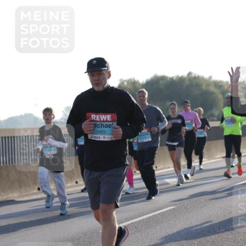 03.10.2025 - Köhlbrandbrückenlauf Jannik Wohlers http://msf.ph/oto/9069085 03.10.2025 09:16:50 Position 3 1173, 1403, 1496 meine-sportfotos.de