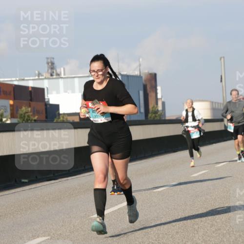 03.10.2025 - Köhlbrandbrückenlauf Jannik Wohlers http://msf.ph/oto/9069086 03.10.2025 09:48:14 Position 3 3316 meine-sportfotos.de