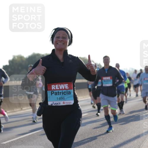 03.10.2025 - Köhlbrandbrückenlauf Jannik Wohlers http://msf.ph/oto/9069119 03.10.2025 09:16:50 Position 3 40, 1496 meine-sportfotos.de
