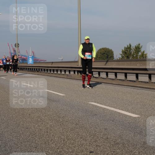 03.10.2025 - Köhlbrandbrückenlauf Fabian Wolf http://msf.ph/oto/9069146 03.10.2025 10:11:37 Position 3 3 meine-sportfotos.de
