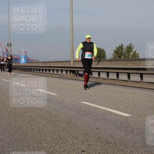 03.10.2025 - Köhlbrandbrückenlauf Fabian Wolf http://msf.ph/oto/9069157 03.10.2025 10:11:38 Position 3  meine-sportfotos.de