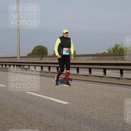 03.10.2025 - Köhlbrandbrückenlauf Fabian Wolf http://msf.ph/oto/9069213 03.10.2025 10:11:39 Position 3  meine-sportfotos.de