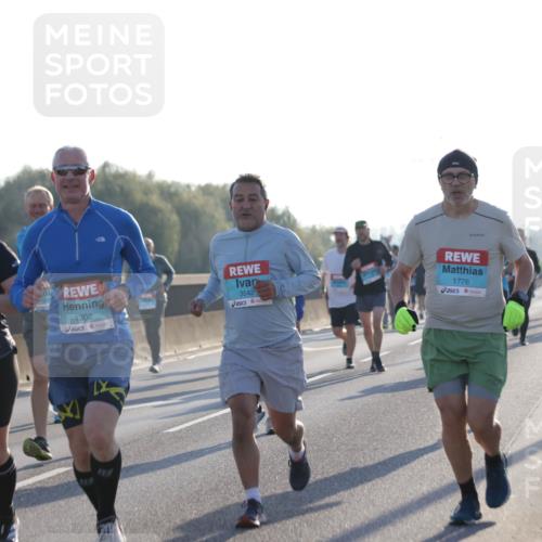 03.10.2025 - Köhlbrandbrückenlauf Jannik Wohlers http://msf.ph/oto/9069224 03.10.2025 09:16:53 Position 3 3011, 1302, 3542, 1776 meine-sportfotos.de