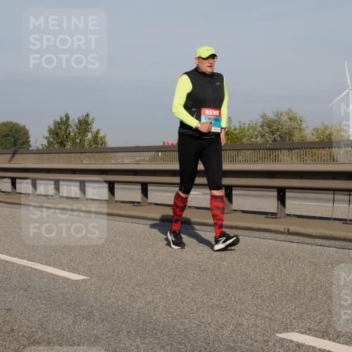 03.10.2025 - Köhlbrandbrückenlauf Fabian Wolf http://msf.ph/oto/9069236 03.10.2025 10:11:40 Position 3 34 meine-sportfotos.de
