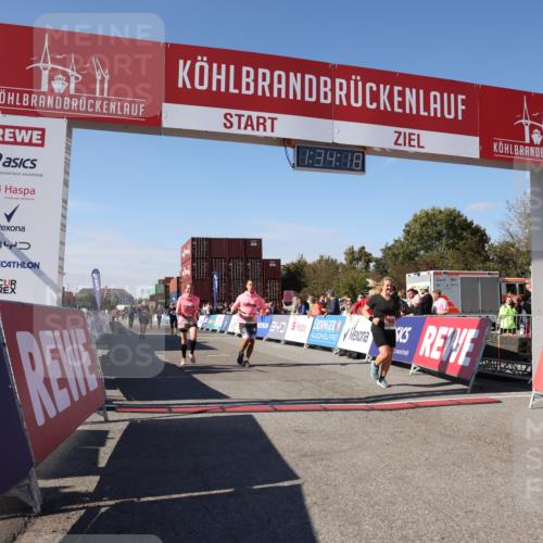 03.10.2025 - Köhlbrandbrückenlauf Lena Gebhardt http://msf.ph/oto/9069273 03.10.2025 13:34:18 Ziel 4674, 5207, 5221, 5437, 5593, 5693, 5695, 6095, 6574 meine-sportfotos.de