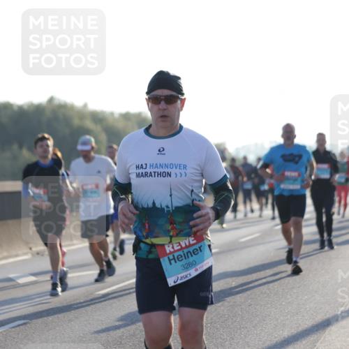 03.10.2025 - Köhlbrandbrückenlauf Jannik Wohlers http://msf.ph/oto/9069275 03.10.2025 09:16:56 Position 3 3280 meine-sportfotos.de