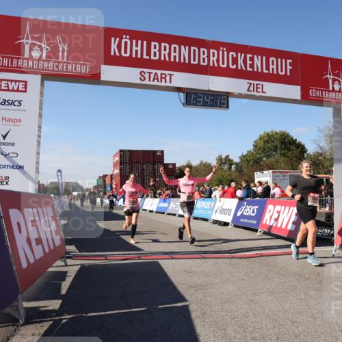 03.10.2025 - Köhlbrandbrückenlauf Lena Gebhardt http://msf.ph/oto/9069298 03.10.2025 13:34:19 Ziel 4674, 5207, 5221, 5437, 5593, 5693, 5695, 6095, 6574 meine-sportfotos.de