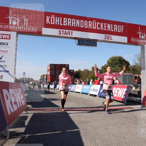 03.10.2025 - Köhlbrandbrückenlauf Lena Gebhardt http://msf.ph/oto/9069313 03.10.2025 13:34:20 Ziel 4674, 5207, 5221, 5437, 5593, 5693, 5695, 6574 meine-sportfotos.de