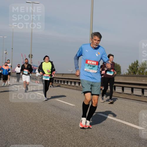 03.10.2025 - Köhlbrandbrückenlauf Fabian Wolf http://msf.ph/oto/9069407 03.10.2025 10:11:51 Position 3 1991, 2646 meine-sportfotos.de