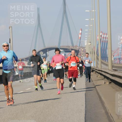 03.10.2025 - Köhlbrandbrückenlauf Jannik Wohlers http://msf.ph/oto/9069456 03.10.2025 09:48:29 Position 3  meine-sportfotos.de