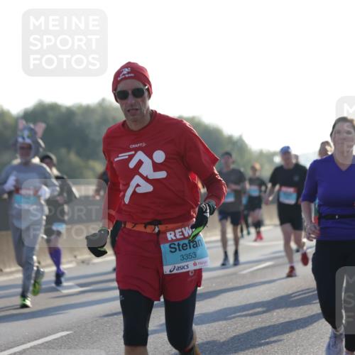 03.10.2025 - Köhlbrandbrückenlauf Jannik Wohlers http://msf.ph/oto/9069462 03.10.2025 09:17:03 Position 3 3353 meine-sportfotos.de