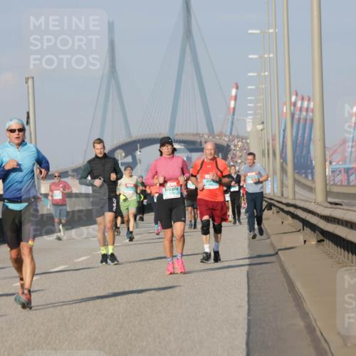 03.10.2025 - Köhlbrandbrückenlauf Jannik Wohlers http://msf.ph/oto/9069470 03.10.2025 09:48:29 Position 3 1123 meine-sportfotos.de