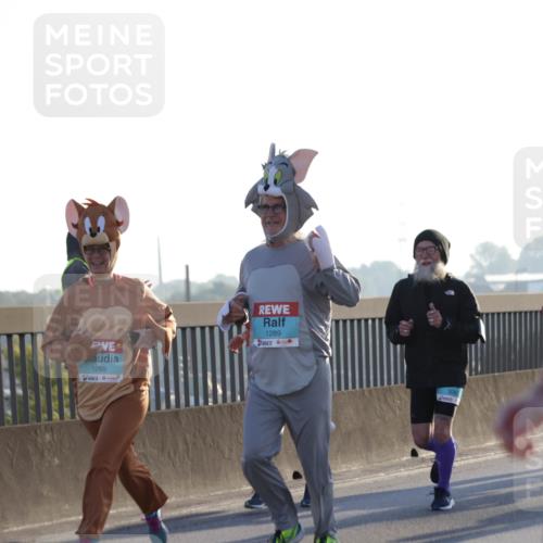 03.10.2025 - Köhlbrandbrückenlauf Jannik Wohlers http://msf.ph/oto/9069522 03.10.2025 09:17:05 Position 3 1288, 1289 meine-sportfotos.de