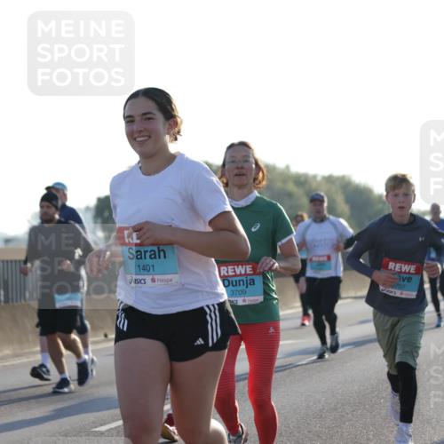 03.10.2025 - Köhlbrandbrückenlauf Jannik Wohlers http://msf.ph/oto/9069583 03.10.2025 09:17:06 Position 3 1401, 3709, 707 meine-sportfotos.de