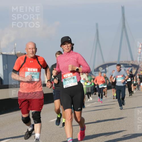 03.10.2025 - Köhlbrandbrückenlauf Jannik Wohlers http://msf.ph/oto/9069594 03.10.2025 09:48:35 Position 3 305, 1123 meine-sportfotos.de