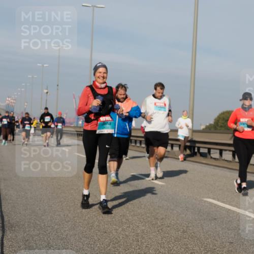 03.10.2025 - Köhlbrandbrückenlauf Fabian Wolf http://msf.ph/oto/9069661 03.10.2025 10:11:59 Position 3 2433 meine-sportfotos.de