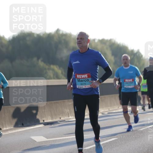 03.10.2025 - Köhlbrandbrückenlauf Jannik Wohlers http://msf.ph/oto/9069708 03.10.2025 09:17:10 Position 3 3679 meine-sportfotos.de