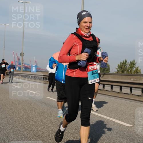 03.10.2025 - Köhlbrandbrückenlauf Fabian Wolf http://msf.ph/oto/9069718 03.10.2025 10:12:01 Position 3 2433 meine-sportfotos.de