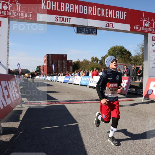 03.10.2025 - Köhlbrandbrückenlauf Lena Gebhardt http://msf.ph/oto/9069726 03.10.2025 13:34:53 Ziel 4112, 4498, 4767, 5227, 6196, 6357, 6434 meine-sportfotos.de