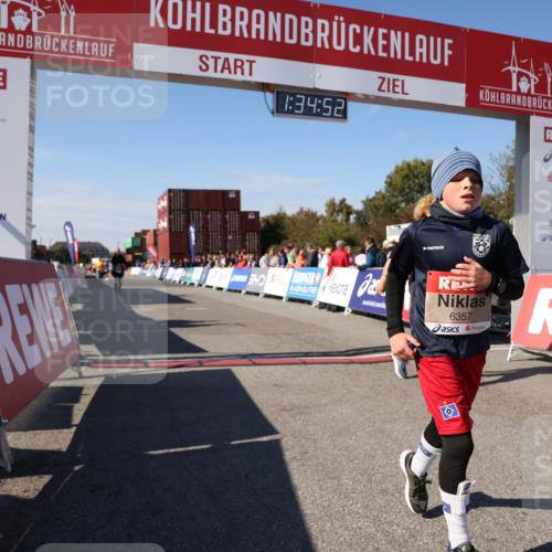 03.10.2025 - Köhlbrandbrückenlauf Lena Gebhardt http://msf.ph/oto/9069758 03.10.2025 13:34:53 Ziel 4112, 4498, 4767, 5227, 6196, 6357, 6434 meine-sportfotos.de
