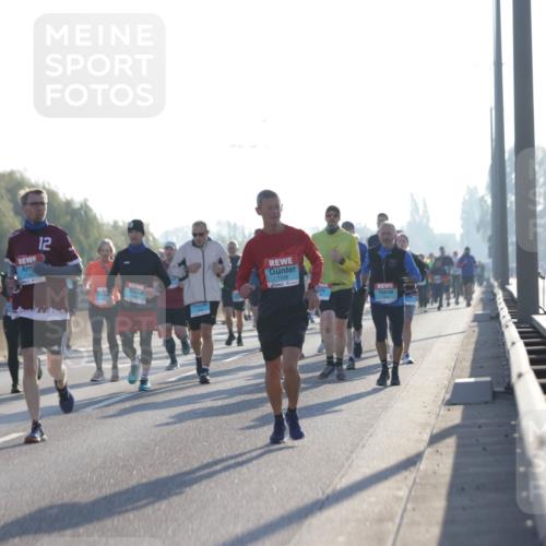 03.10.2025 - Köhlbrandbrückenlauf Jannik Wohlers http://msf.ph/oto/9069779 03.10.2025 09:17:13 Position 3 12, 1038 meine-sportfotos.de