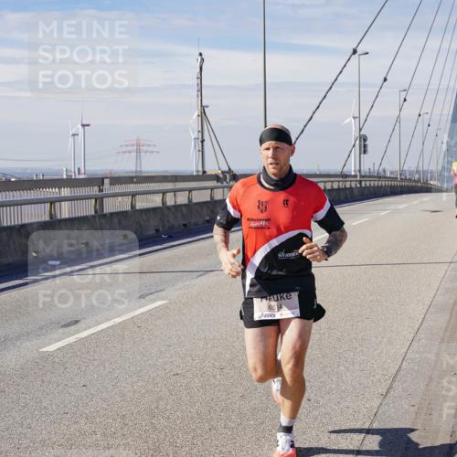 03.10.2025 - Köhlbrandbrückenlauf Michael Burmester http://msf.ph/oto/9069824 03.10.2025 12:31:49 Position 2 6514 meine-sportfotos.de