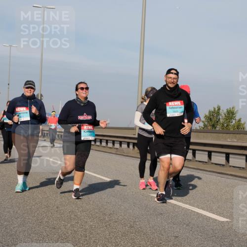 03.10.2025 - Köhlbrandbrückenlauf Fabian Wolf http://msf.ph/oto/9069829 03.10.2025 10:12:10 Position 3 2311, 1606, 1497 meine-sportfotos.de