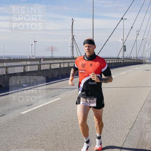 03.10.2025 - Köhlbrandbrückenlauf Michael Burmester http://msf.ph/oto/9069833 03.10.2025 12:31:50 Position 2 6514 meine-sportfotos.de