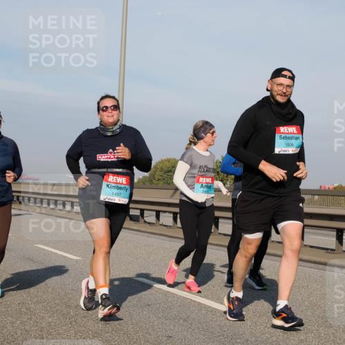 03.10.2025 - Köhlbrandbrückenlauf Fabian Wolf http://msf.ph/oto/9069870 03.10.2025 10:12:11 Position 3 1497, 2466, 1606 meine-sportfotos.de