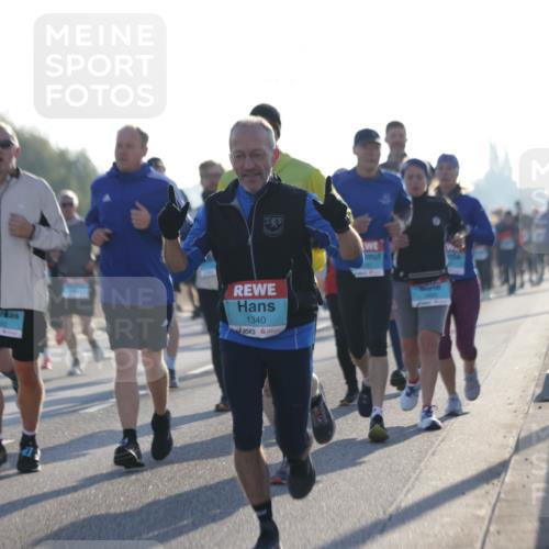 03.10.2025 - Köhlbrandbrückenlauf Jannik Wohlers http://msf.ph/oto/9069890 03.10.2025 09:17:17 Position 3 1340, 3493 meine-sportfotos.de