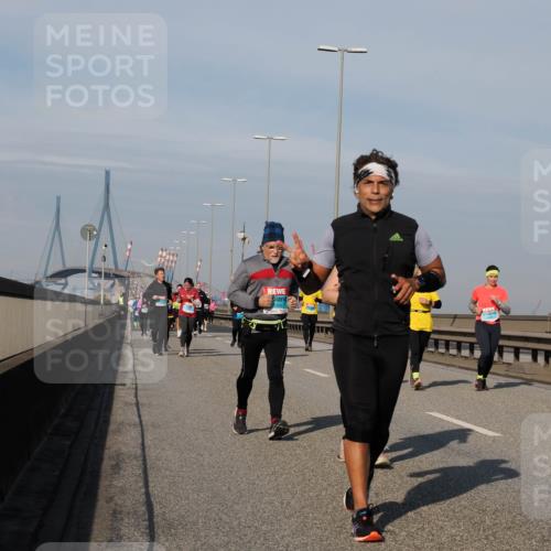 03.10.2025 - Köhlbrandbrückenlauf Fabian Wolf http://msf.ph/oto/9069942 03.10.2025 10:12:14 Position 3  meine-sportfotos.de