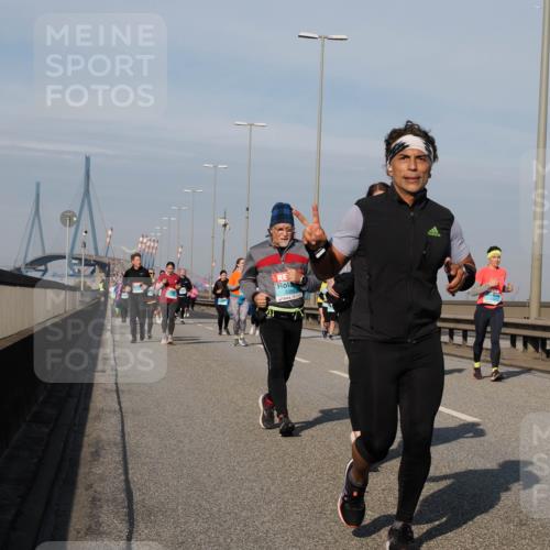 03.10.2025 - Köhlbrandbrückenlauf Fabian Wolf http://msf.ph/oto/9069952 03.10.2025 10:12:15 Position 3  meine-sportfotos.de
