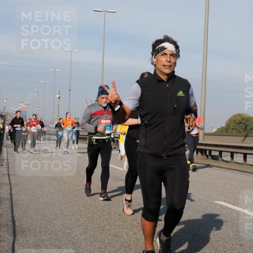 03.10.2025 - Köhlbrandbrückenlauf Fabian Wolf http://msf.ph/oto/9069969 03.10.2025 10:12:15 Position 3  meine-sportfotos.de