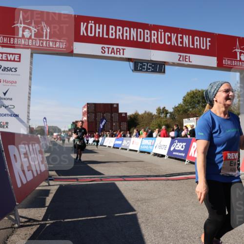 03.10.2025 - Köhlbrandbrückenlauf Lena Gebhardt http://msf.ph/oto/9069977 03.10.2025 13:35:11 Ziel 5360, 5412, 5427, 5557, 5604, 6204, 6205, 6265, 6547 meine-sportfotos.de