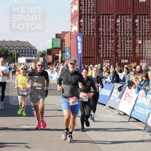 03.10.2025 - Köhlbrandbrückenlauf Jannik Wohlers http://msf.ph/oto/9070000 03.10.2025 13:14:15 Ziel 4313, 4437, 4569, 4641, 4728, 4776, 4785, 4809, 4888, 5282, 6327, 6418, 6735 meine-sportfotos.de