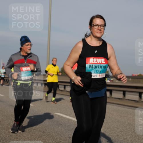 03.10.2025 - Köhlbrandbrückenlauf Fabian Wolf http://msf.ph/oto/9070002 03.10.2025 10:12:17 Position 3 1728 meine-sportfotos.de