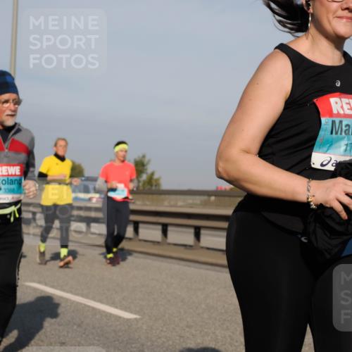 03.10.2025 - Köhlbrandbrückenlauf Fabian Wolf http://msf.ph/oto/9070026 03.10.2025 10:12:18 Position 3 3388, 1728 meine-sportfotos.de