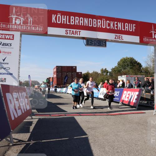 03.10.2025 - Köhlbrandbrückenlauf Lena Gebhardt http://msf.ph/oto/9070036 03.10.2025 13:35:17 Ziel 4886, 5279, 5360, 5412, 5427, 6204, 6205, 6265, 6547 meine-sportfotos.de