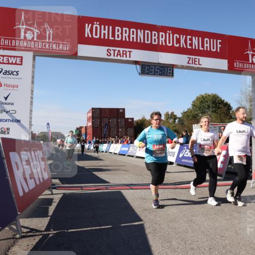 03.10.2025 - Köhlbrandbrückenlauf Lena Gebhardt http://msf.ph/oto/9070064 03.10.2025 13:35:18 Ziel 4886, 5279, 5360, 5412, 5548, 5575, 6204, 6205, 6265, 6358, 6547 meine-sportfotos.de